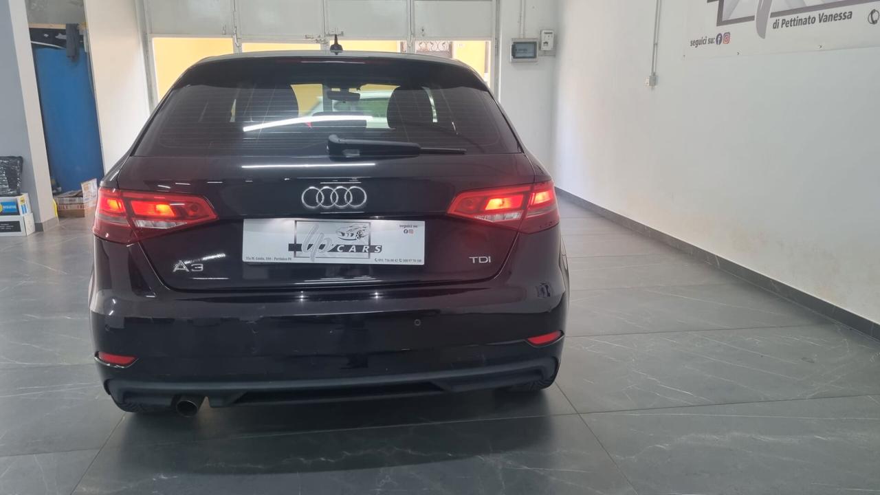 Audi A3 SPB 1.6 TDI 116 CV S tronic Design