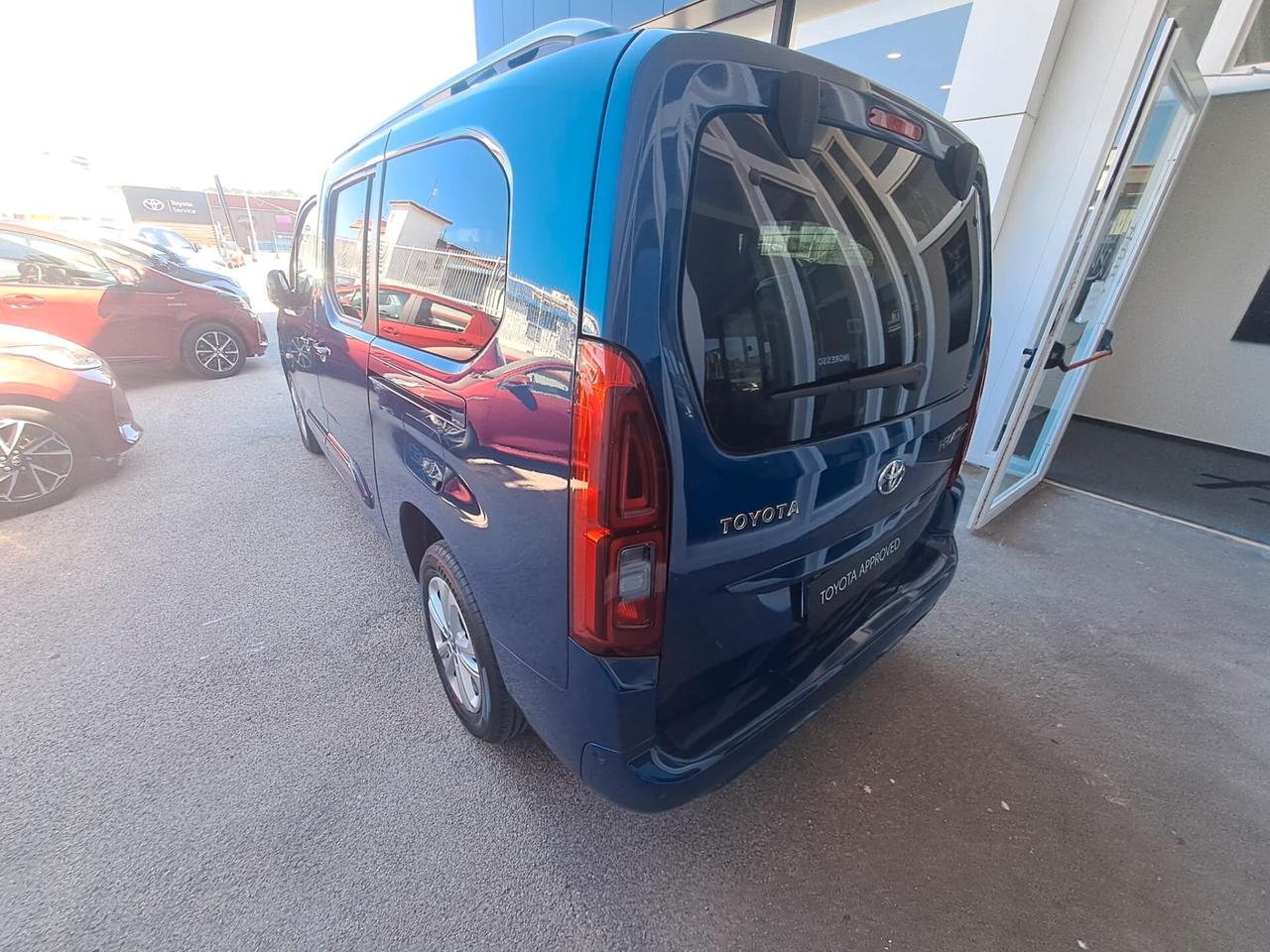 Toyota Proace Proace City Verso 1.5D 130 CV S&S Long D Executive