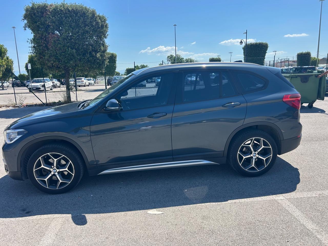 Bmw X1 sDrive18d Business Automatico