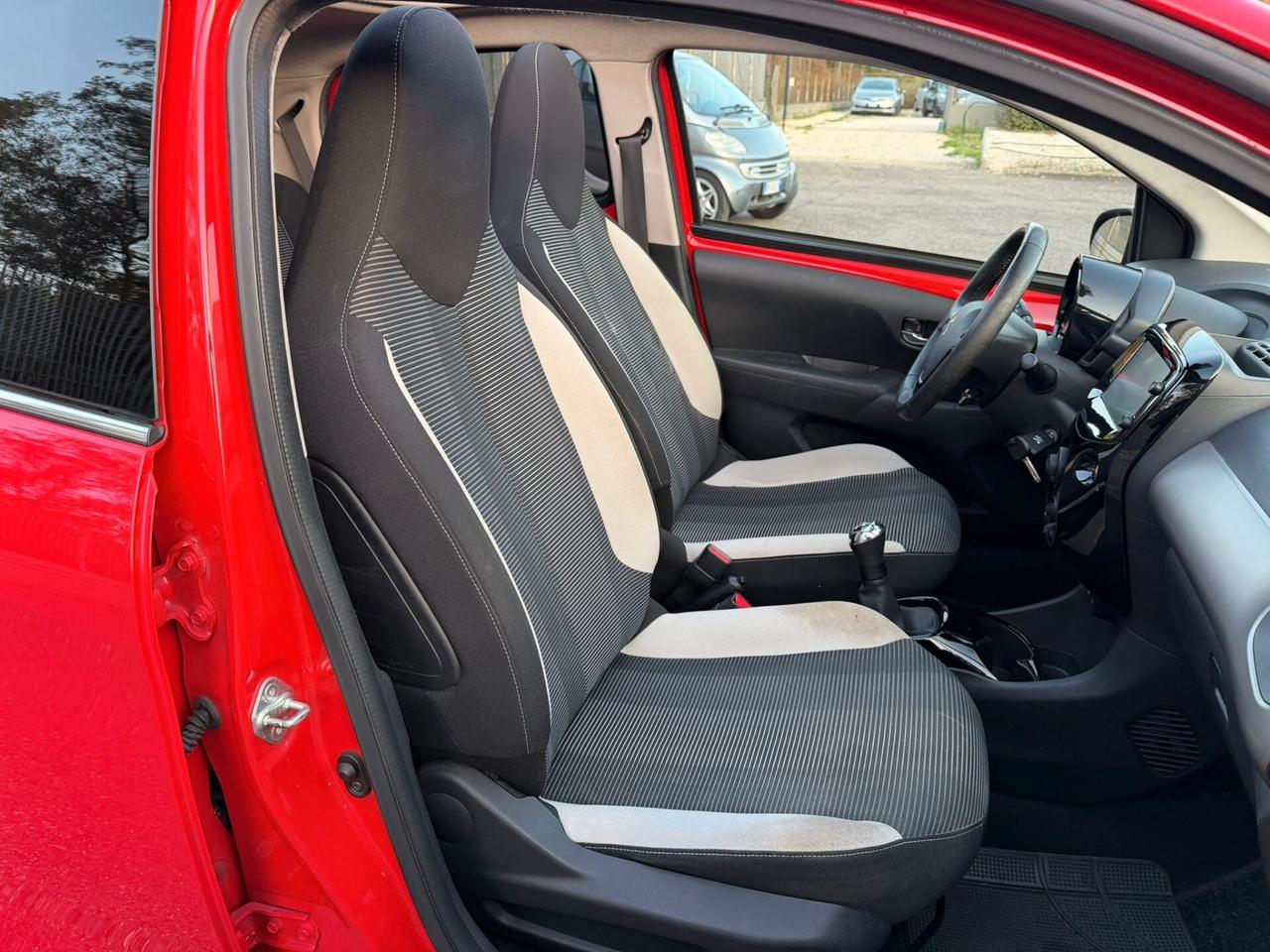 Peugeot 108 VTi 68 5 porte Active TOP!