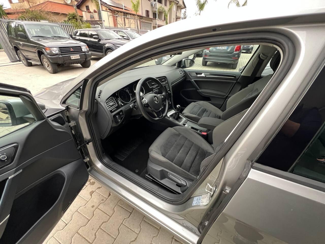 Volkswagen Golf Business 1.4 TGI 5p. Highline Blue
