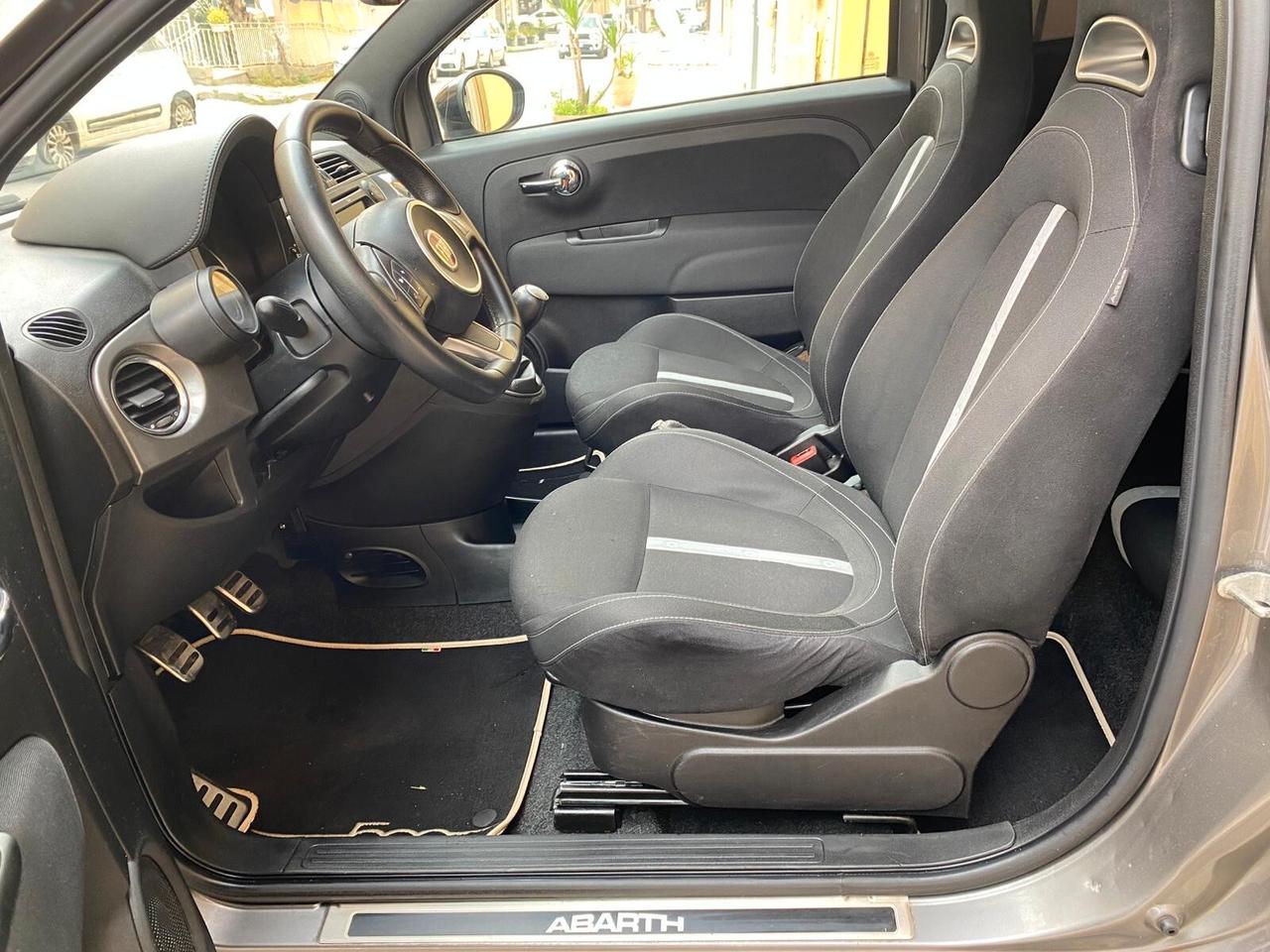 Abarth 500 1.4 Turbo T-Jet Custom 12/2014