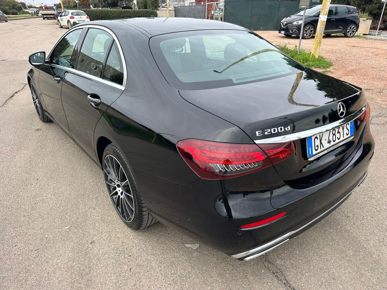 Mercedes-benz E 220 160 CV