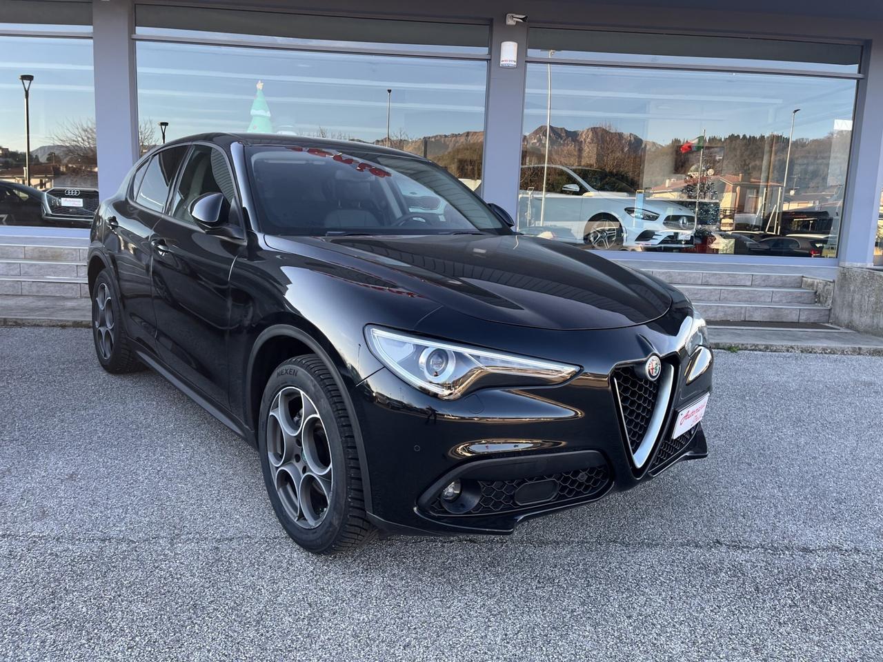 ALFA STELVIO 2200 JTD 210 CV 4X4 EXEC. AUTOCARRO