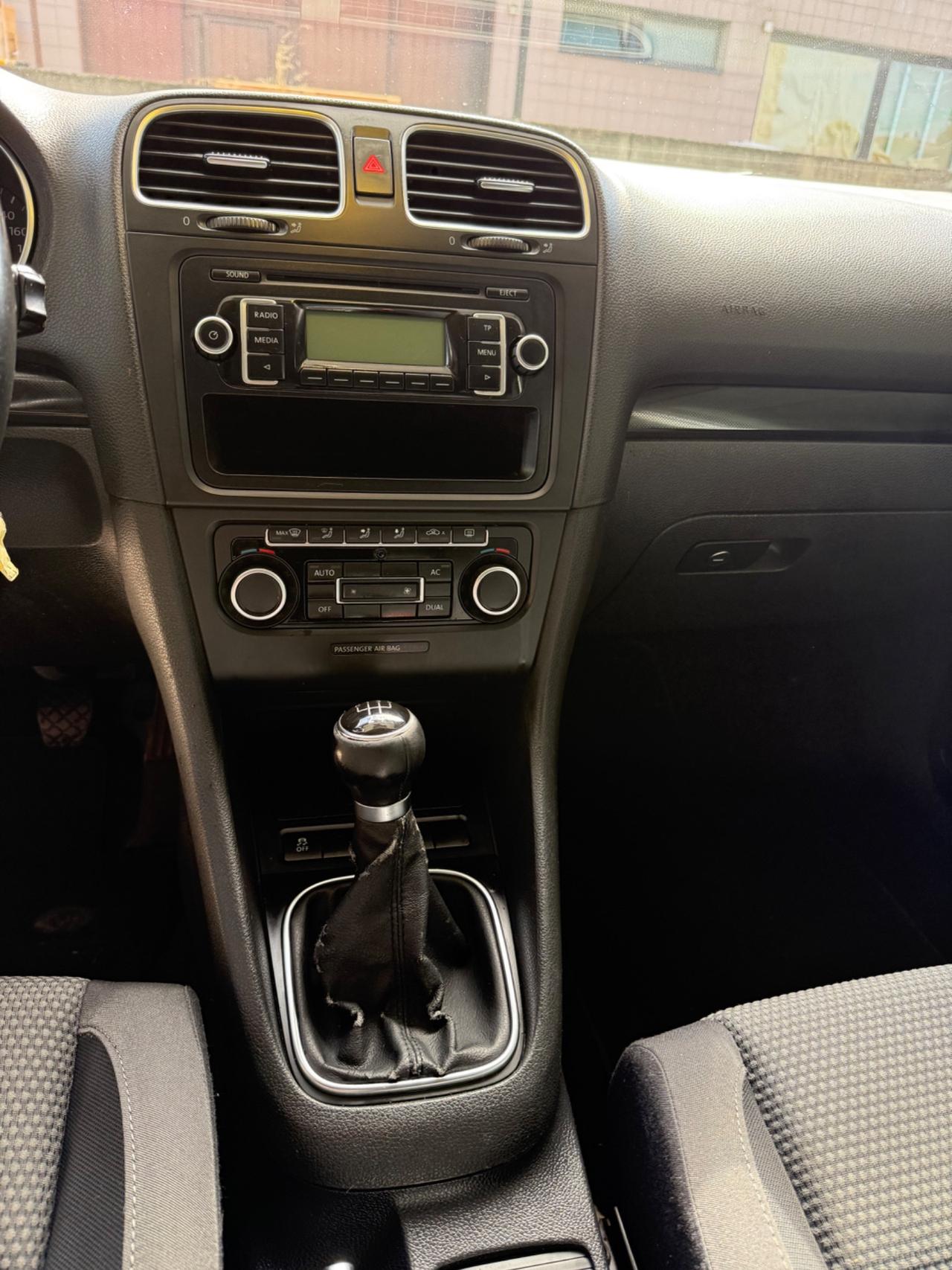 Volkswagen Golf 1.6 TDI DPF 5p. Trendline gancio traino