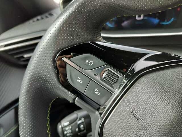Peugeot 2008 BlueHDi 110 S&S GT