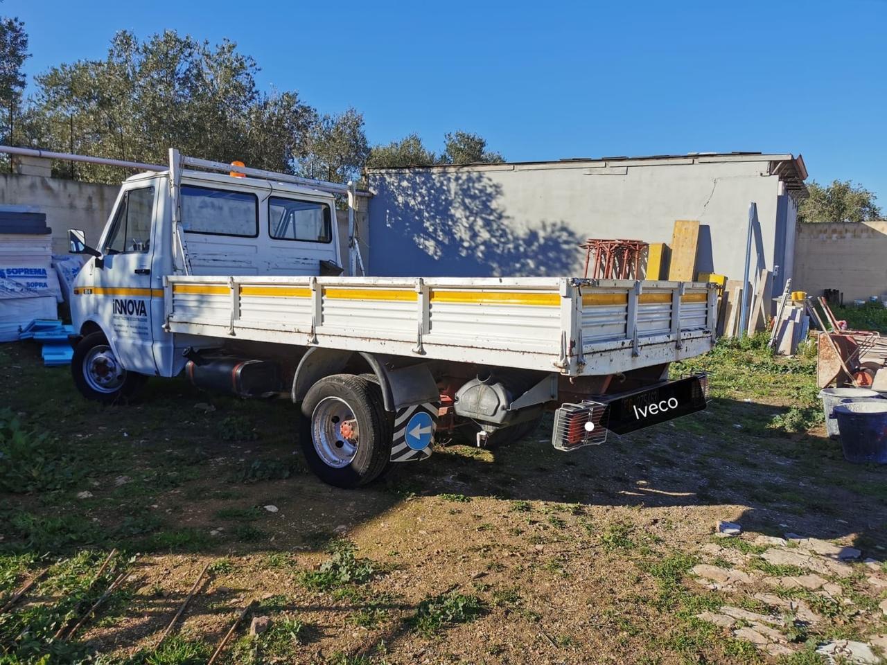 Iveco daily cassone fisso