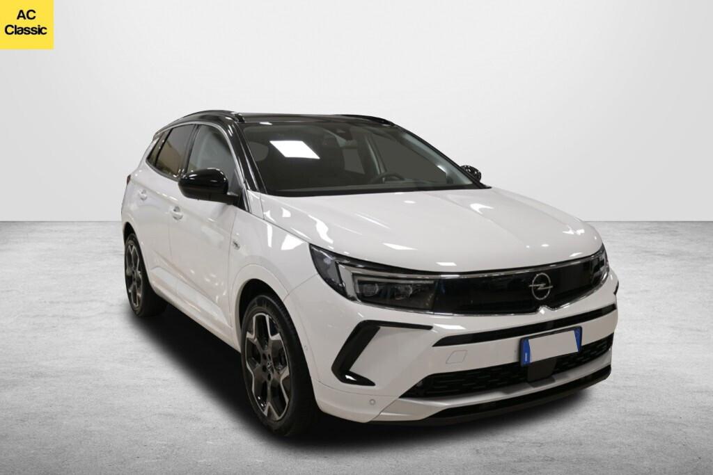Opel Grandland Ultimate 1.2 Turbo (130 CV) aut.