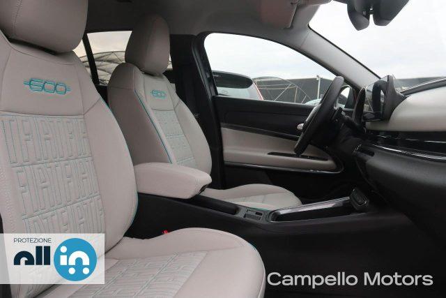 FIAT 600 600 1.2 Hybrid 100cv La Prima