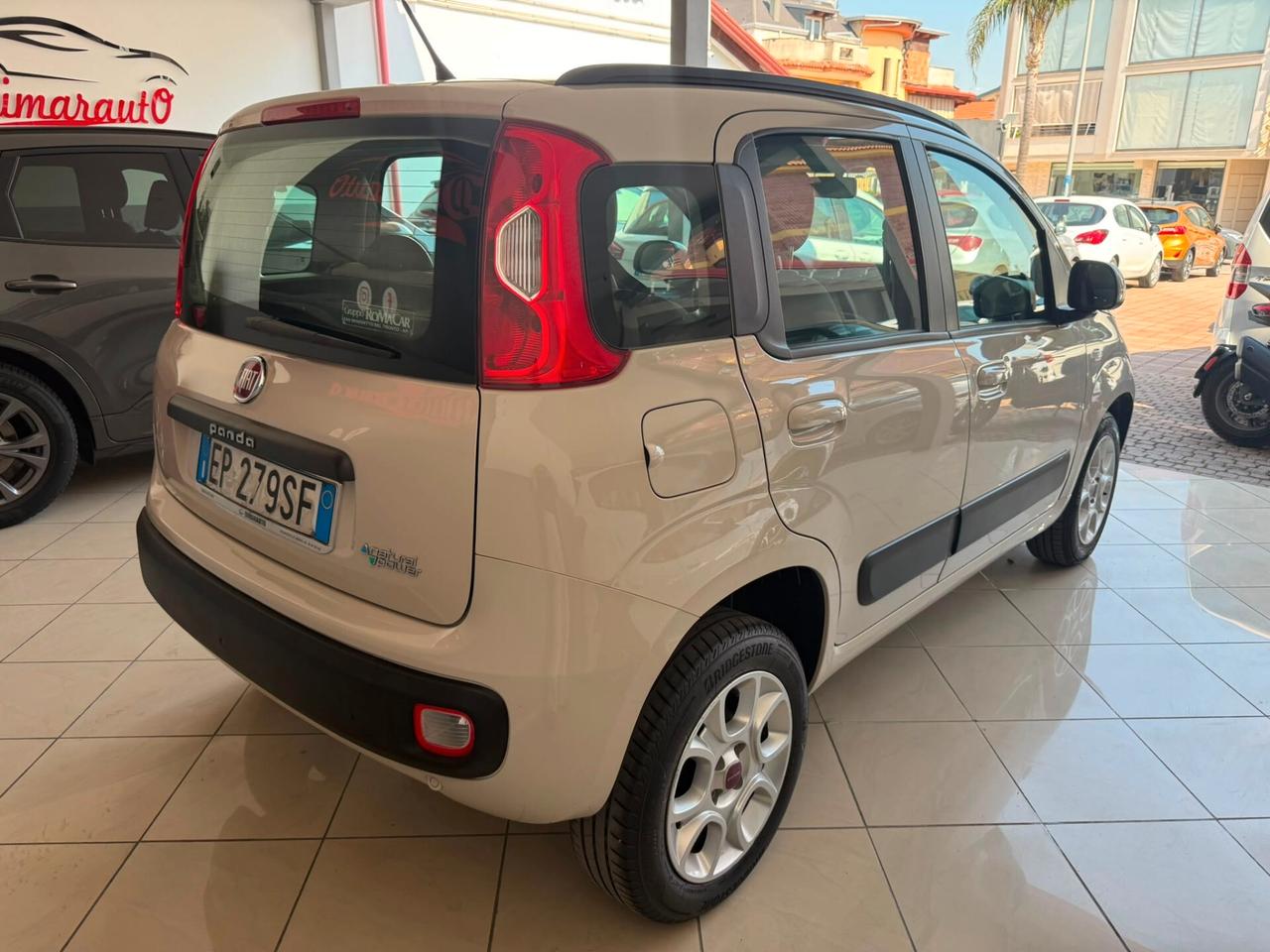 FIAT PANDA 0.9 METANO CON 126000 KM 2012