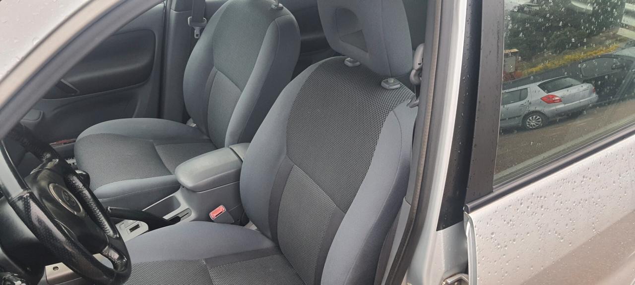 Toyota RAV 4 RAV4 2.0 Tdi D-4D 5 P. PERFETTA