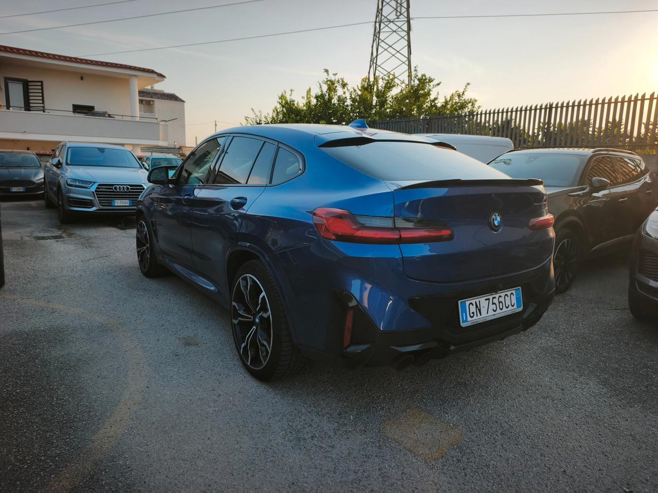 Bmw X4 M Competition iper full carbonio