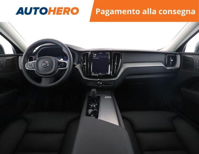 VOLVO XC60 B5 AWD automatico Ultra Dark