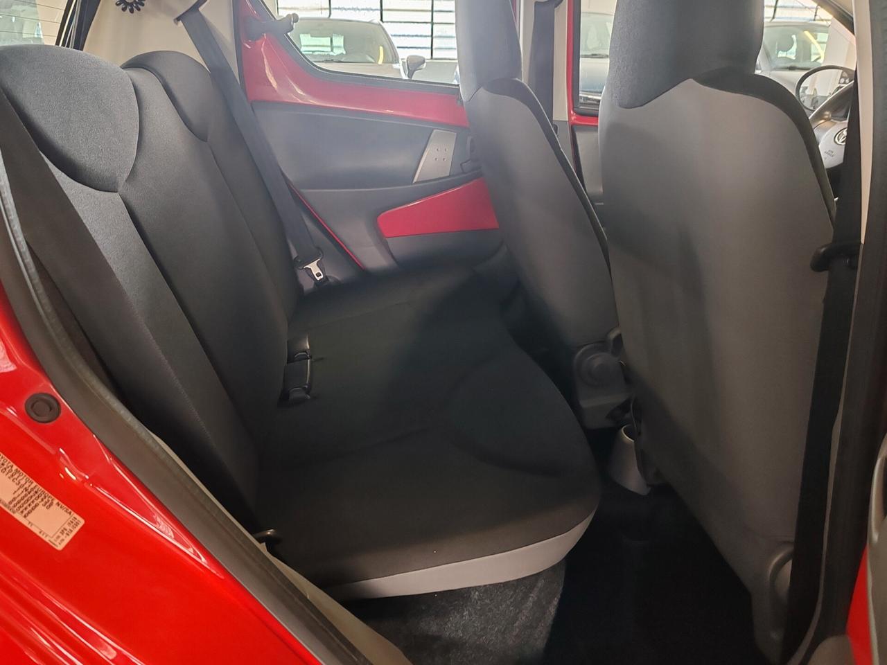 Toyota Aygo 1.0 12V VVT-i 5 porte