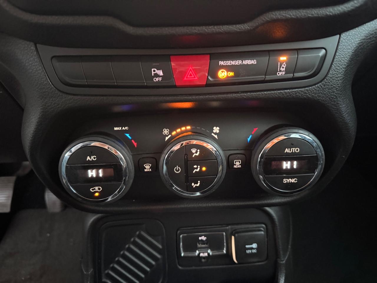 Jeep Renegade 1.6 Mjt 120CV Limited Navi Beats