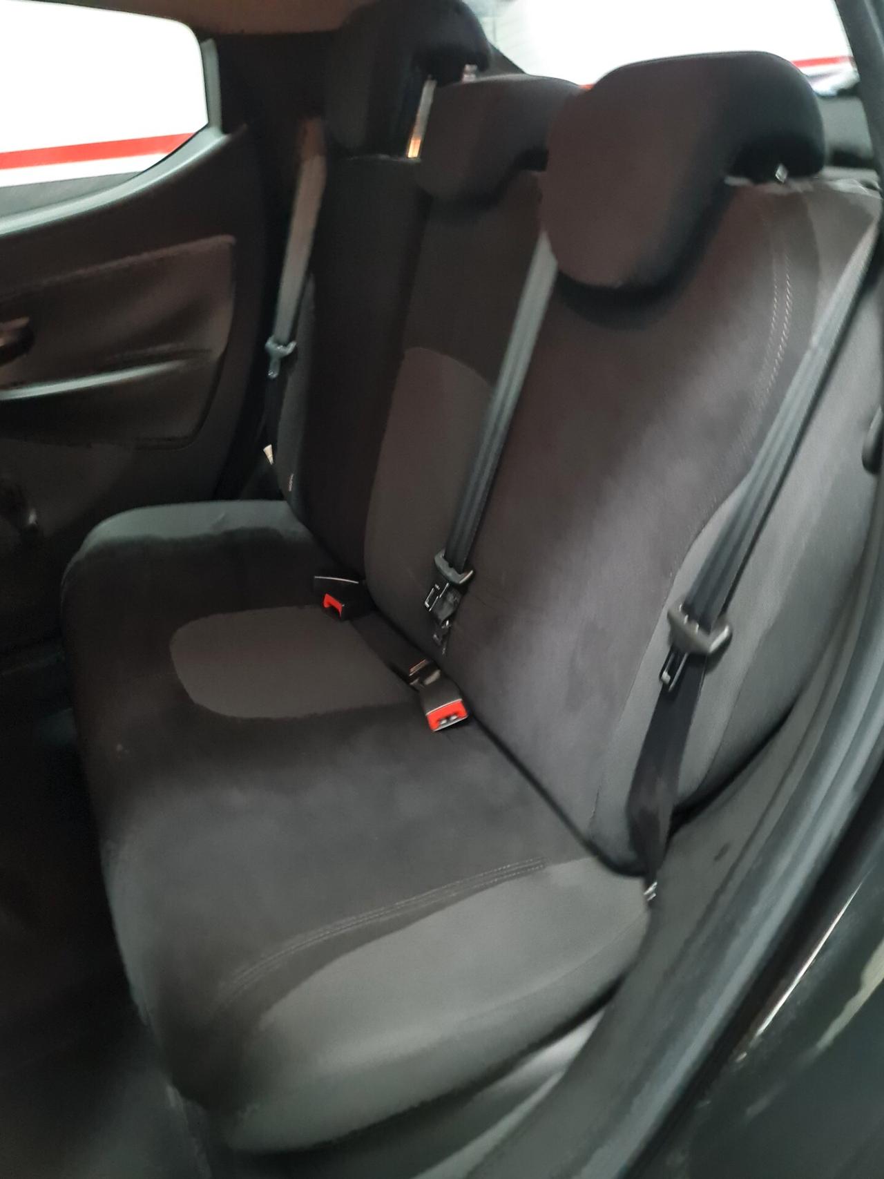 Lancia Ypsilon 1.3 MJT 16V 95 CV 5 porte S&S Gold