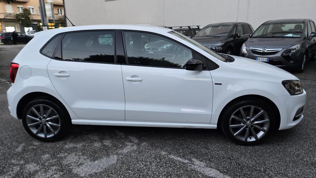 Volkswagen Polo 1.0 MPI 75 CV 5p. FRESH