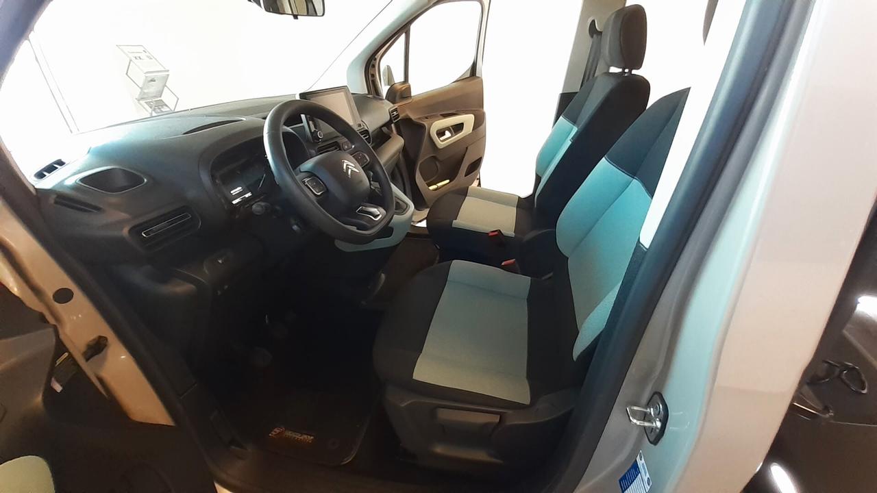 Berlingo benzina trasporto disabili pedana €6
