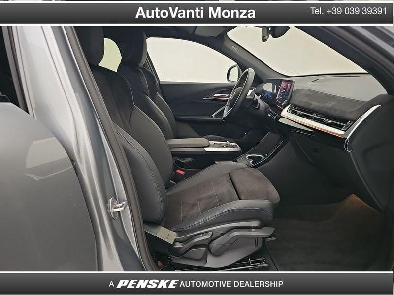 BMW iX2 eDrive 20 M Sport