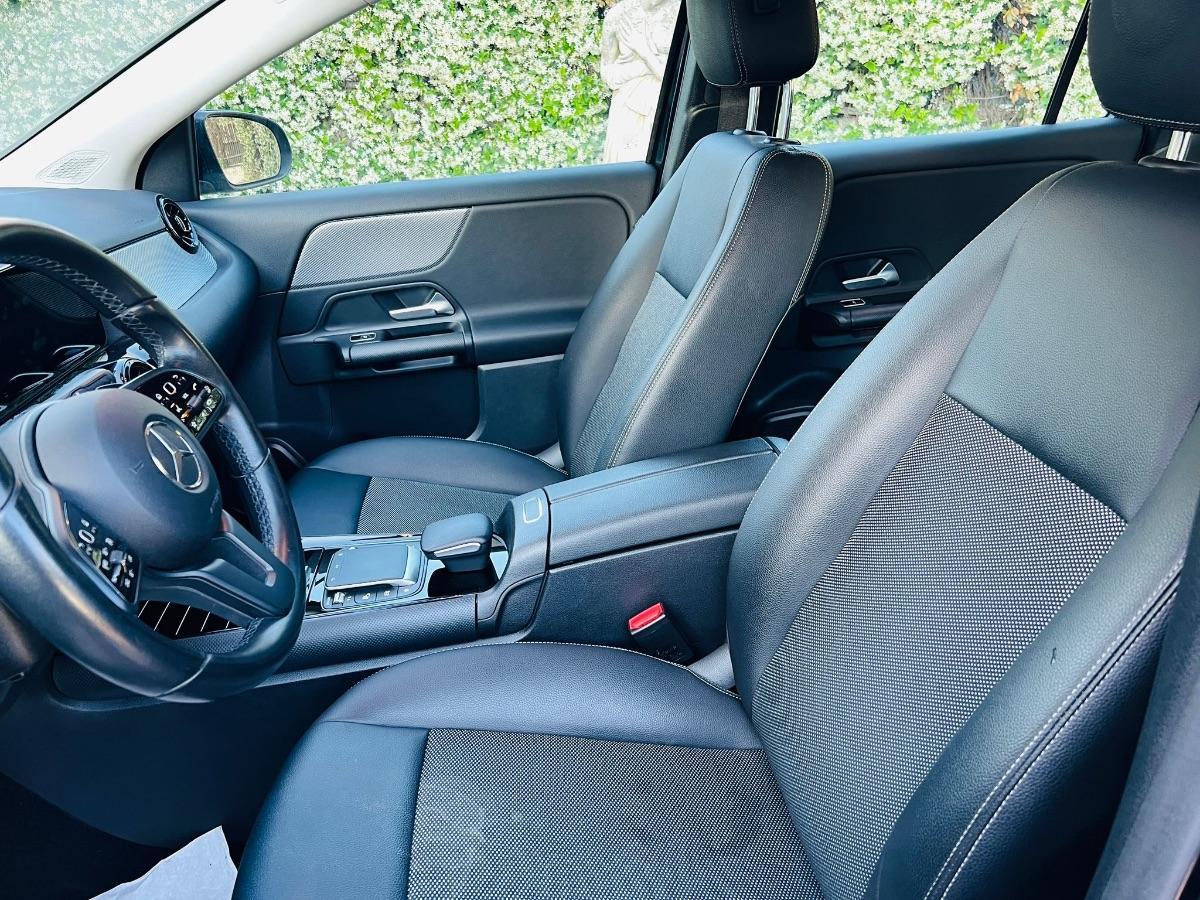 MERCEDES Classe GLA 180 d Automatic Executive