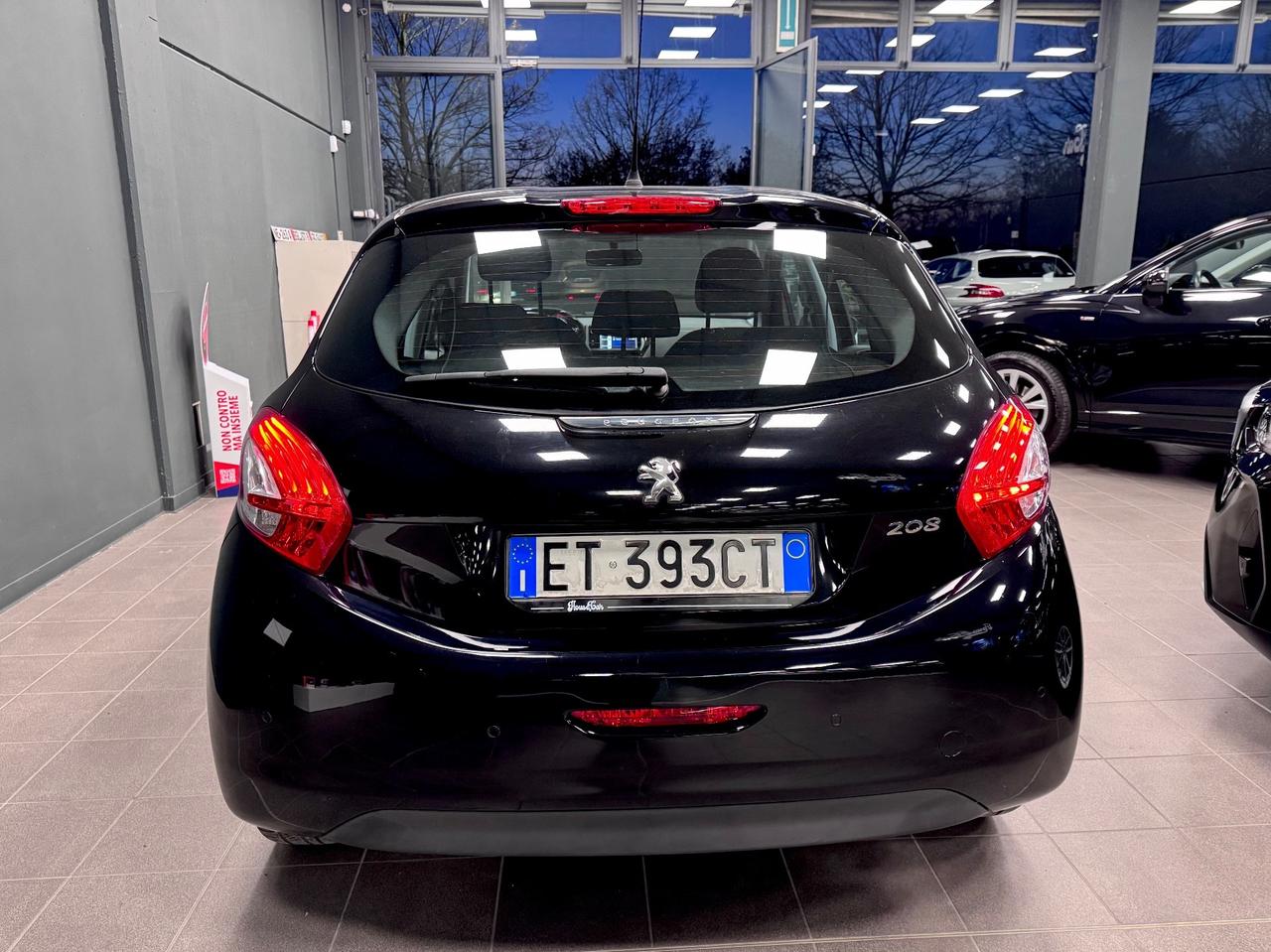 Peugeot 208 1.2 VTi 82 CV 5 porte Active