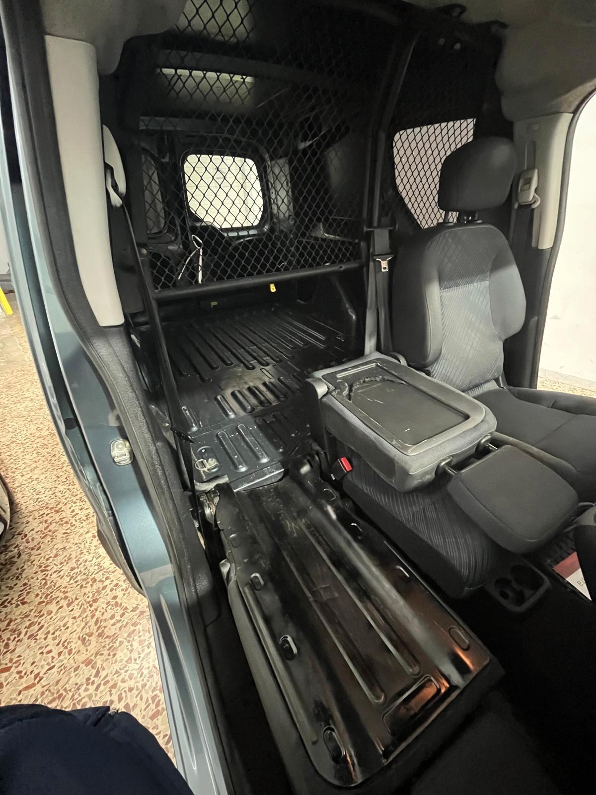 Peugeot Partner Tepee 1.6 HDi 92CV Premium