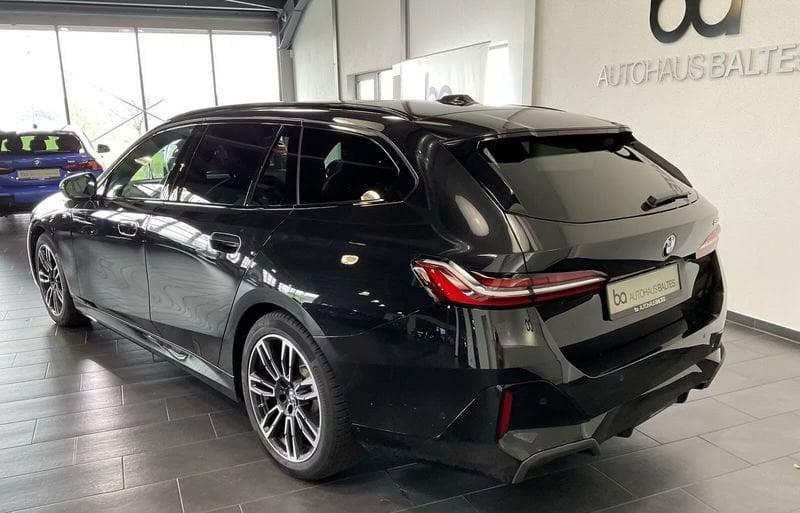 BMW Serie 5 520d sDrive M Sport Tetto Gancio Adaptive Led Pelle