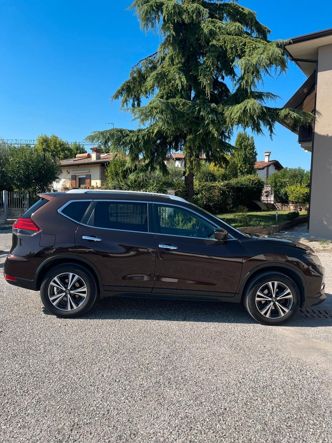 Nissan X-Trail dCi 150 4WD Business