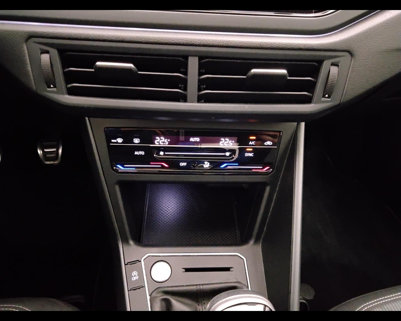 VOLKSWAGEN Taigo - Taigo 1.0 tsi R-Line 110cv