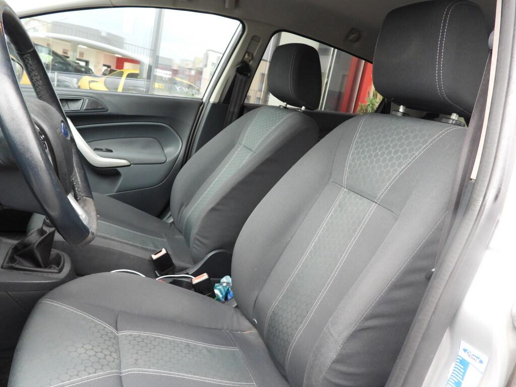 Ford Fiesta 5 Porte 1.2 Titanium