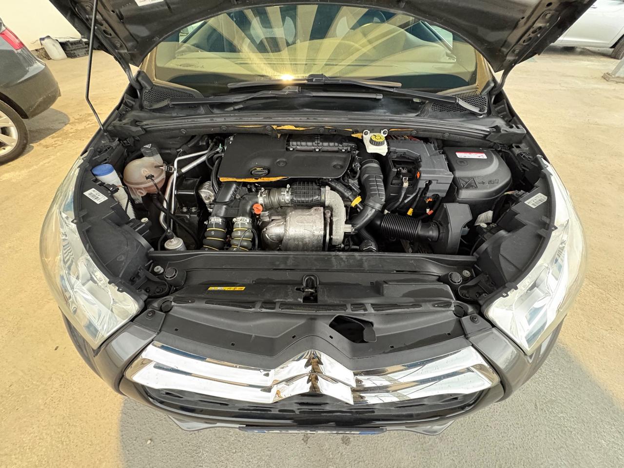 Ds DS4 4 BlueHDi 120 S&S So Chic