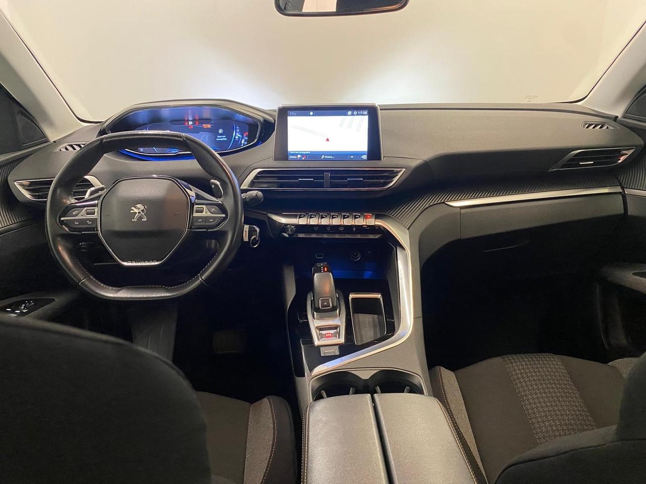 Peugeot 3008 BlueHDi 130 S&S EAT8 Business