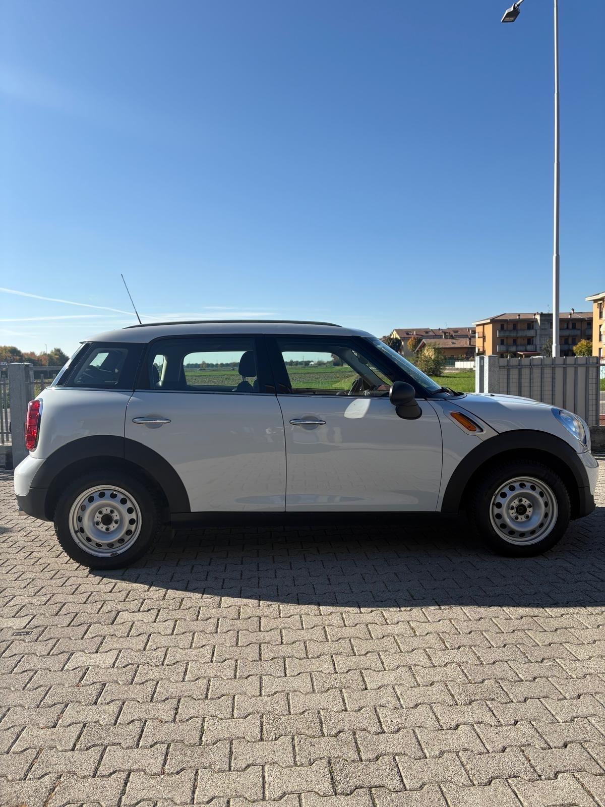 Mini One Countryman 1.6 NEOPATENTATI