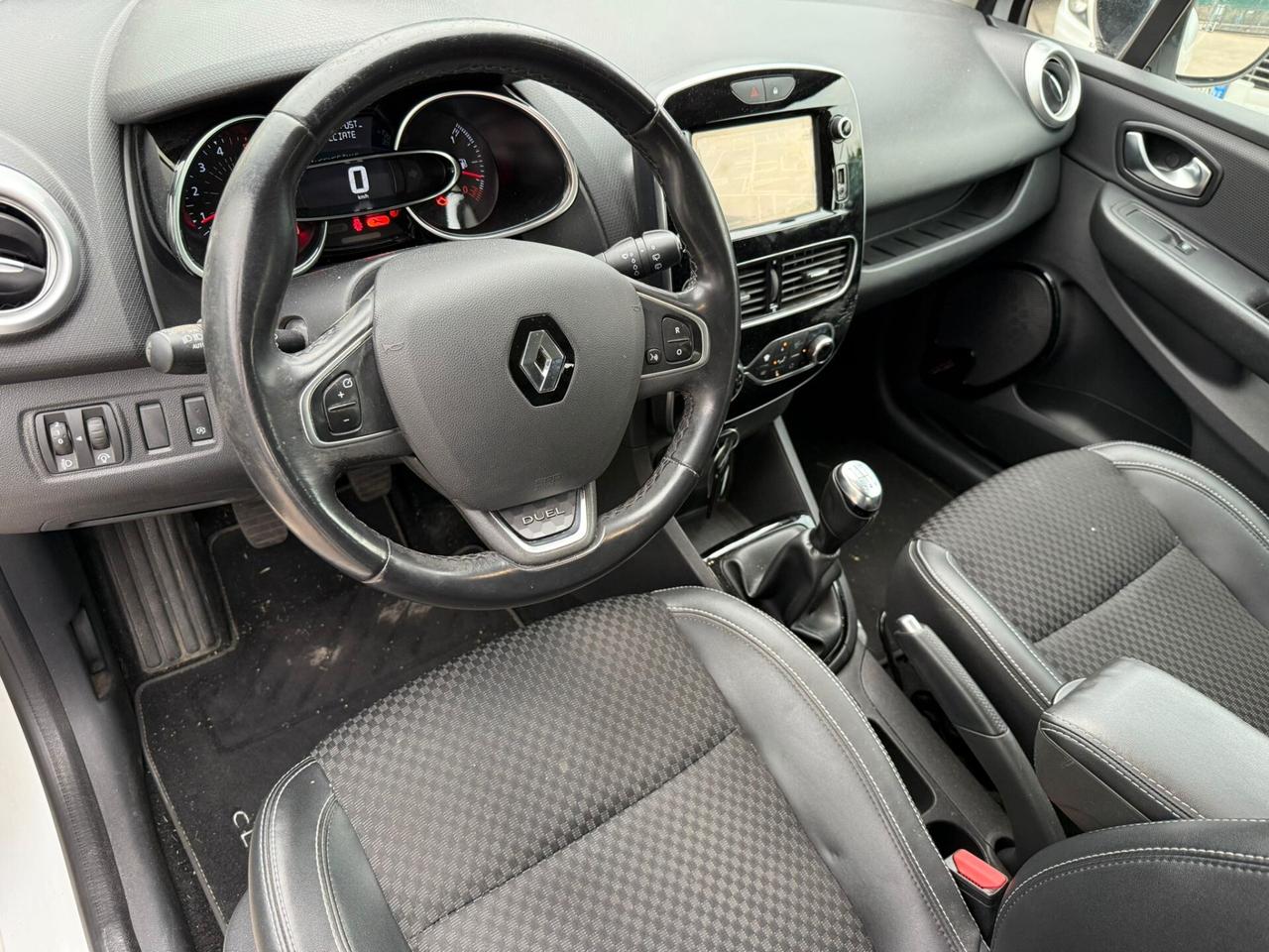 Renault Clio 1.5 dci DUEL 90cv