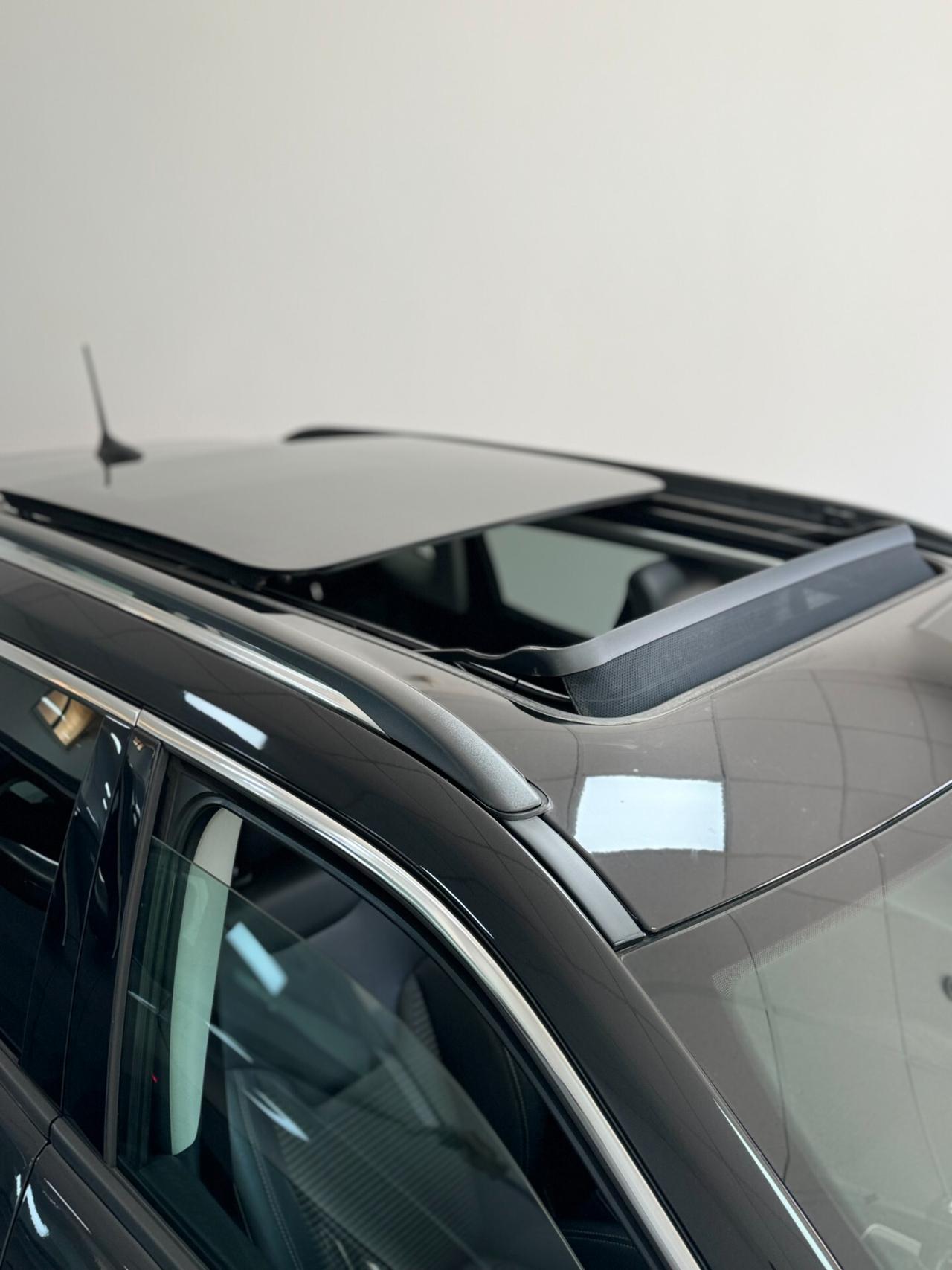 Jeep Compass 1.3 Turbo T4 190 CV PHEV AT6 4xe Limited Plug-in Hybrid, TETTO PANORAMICO