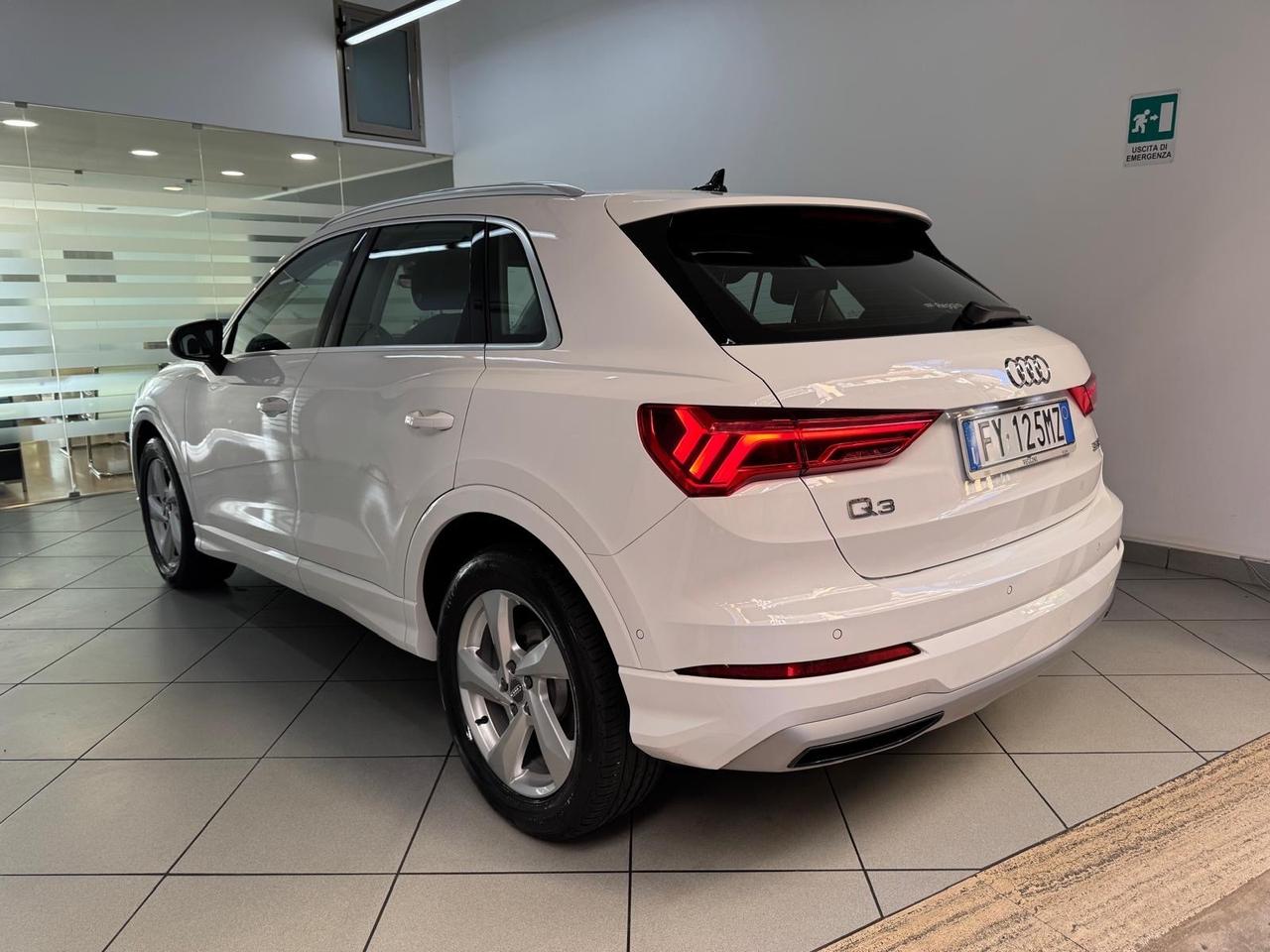 Audi Q3 2.0 35 TDI STronic Business Advanced 150/CV