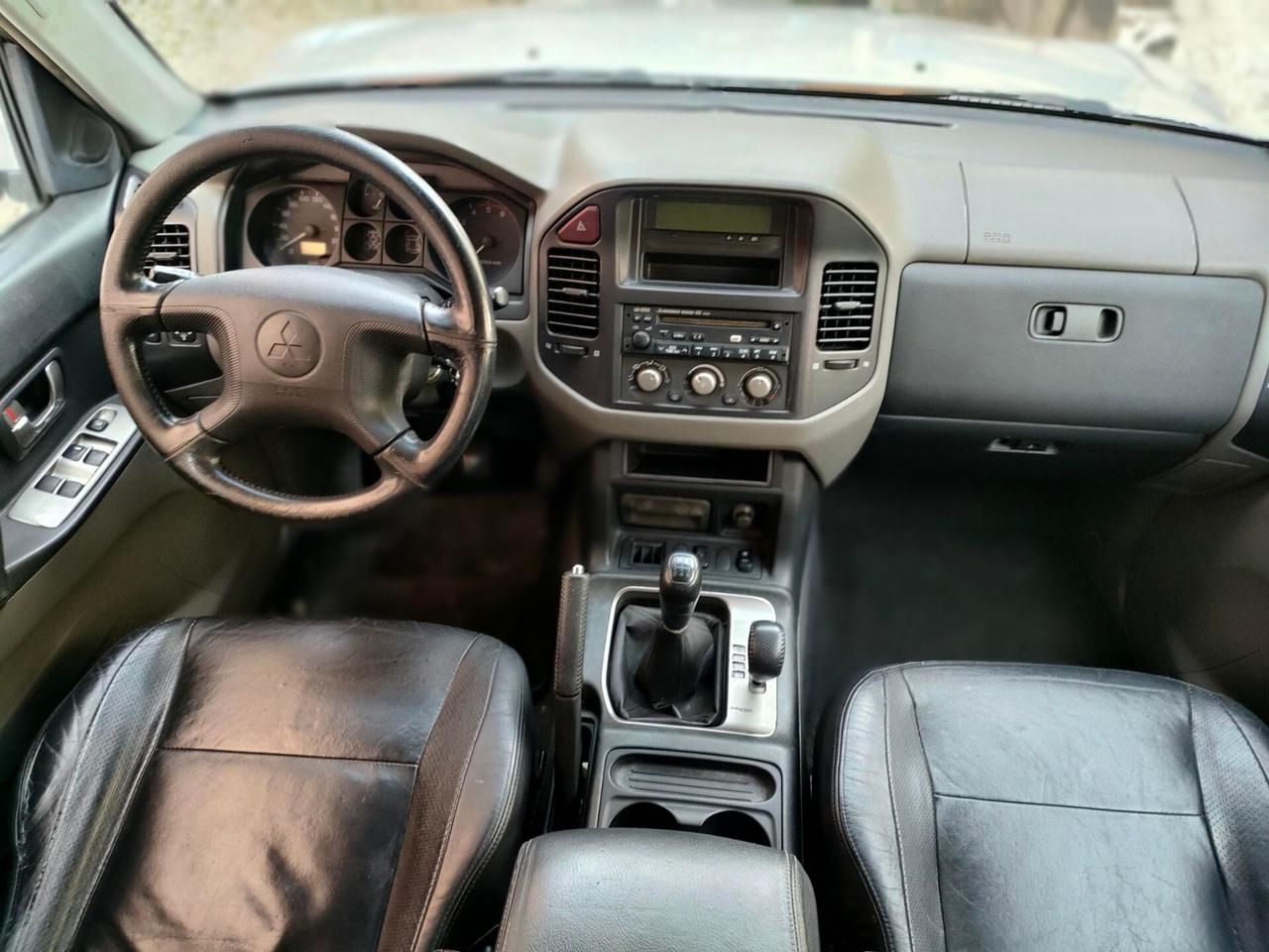 Mitsubishi Pajero 3.2 16V DI-D 7 posti e gancio