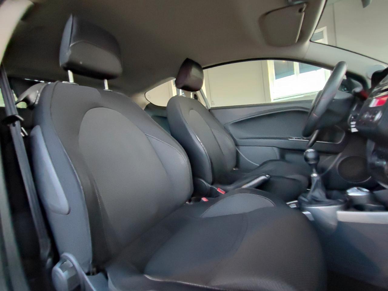 Alfa Romeo MiTo 1.4 T 120 CV GPL Distinctive Sport Pack