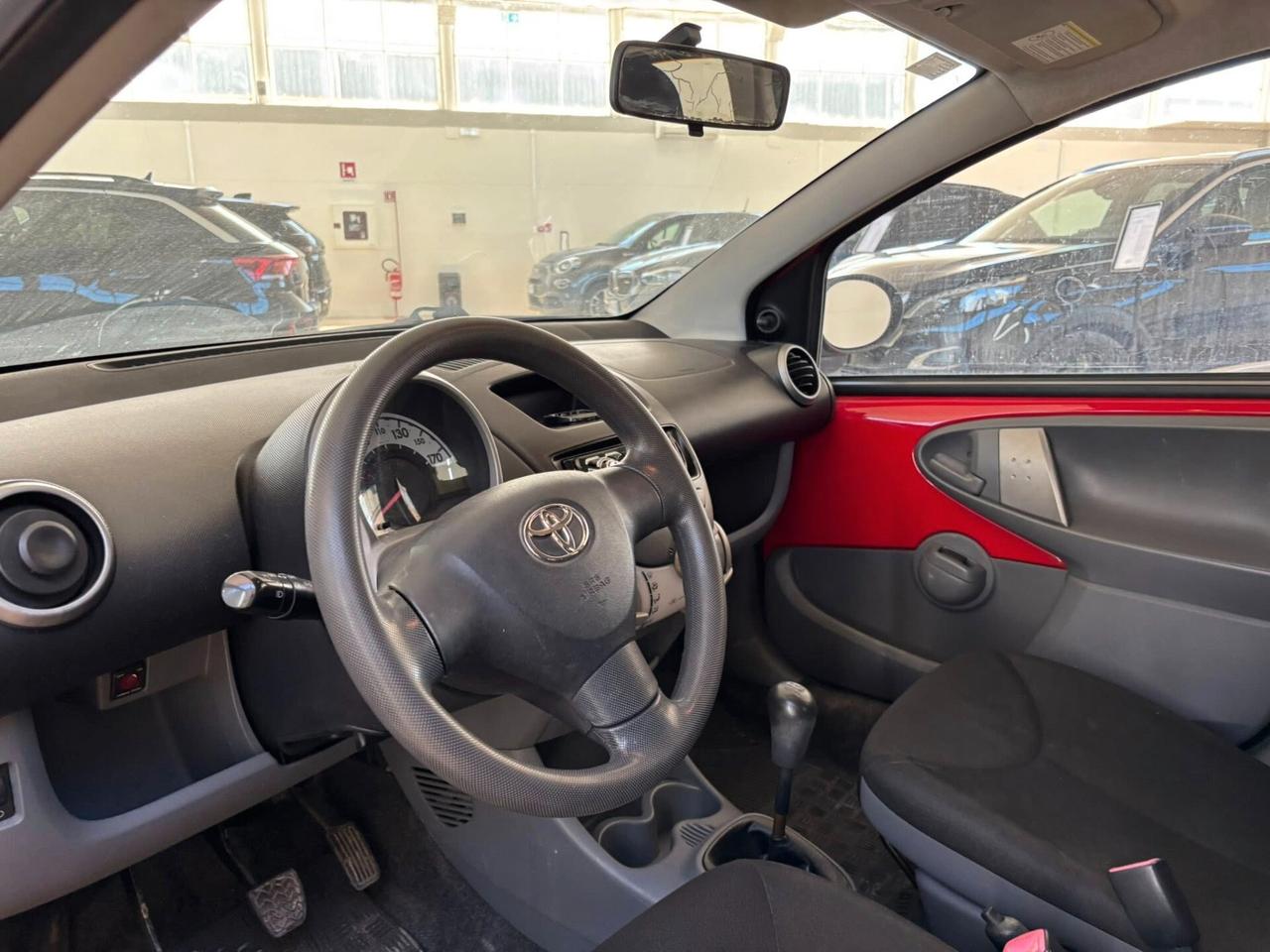 Toyota Aygo 1.0 12V VVT-i 5 porte
