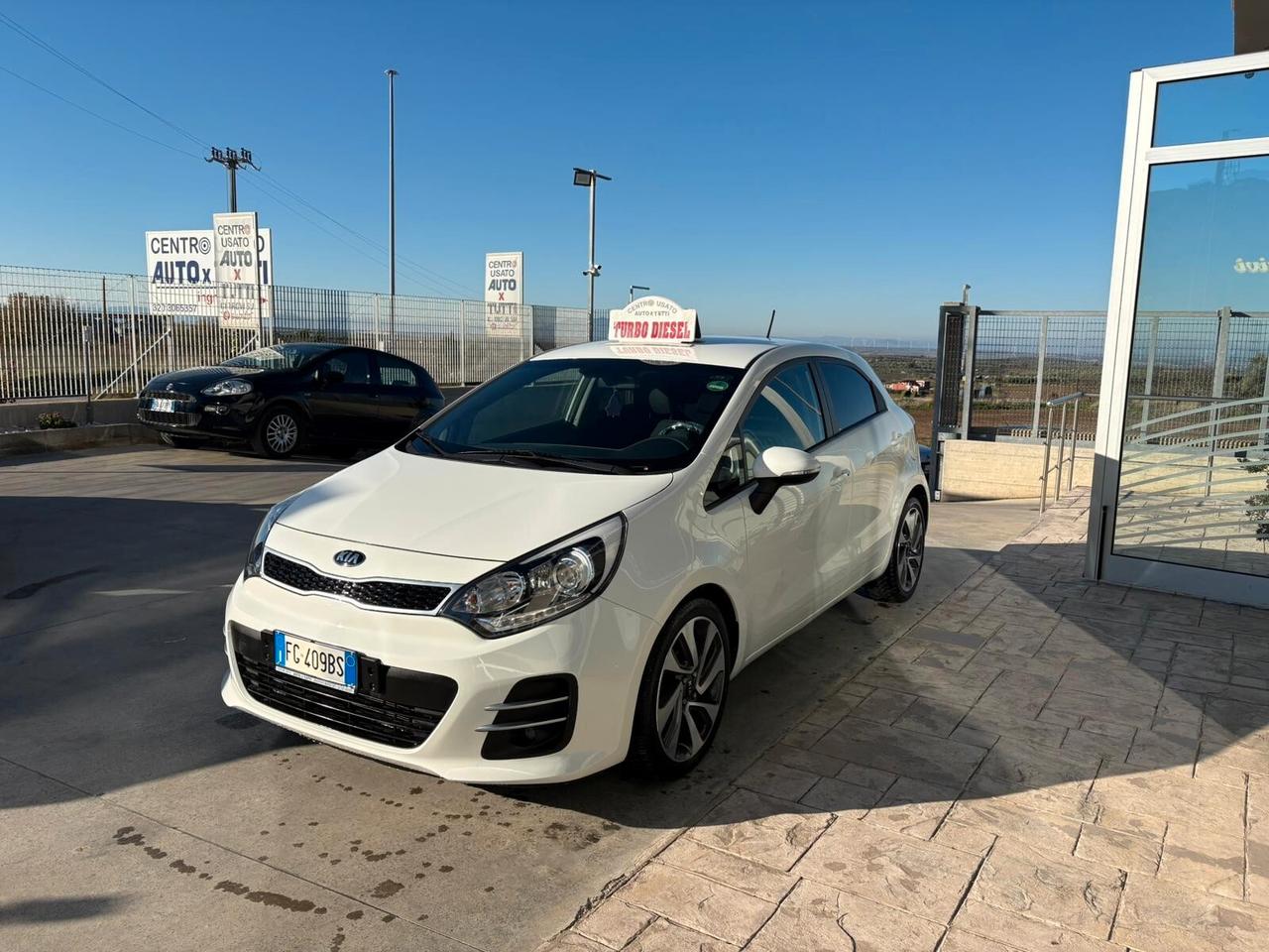 Kia Rio 1.4 CRDi 5p. Cool Collection