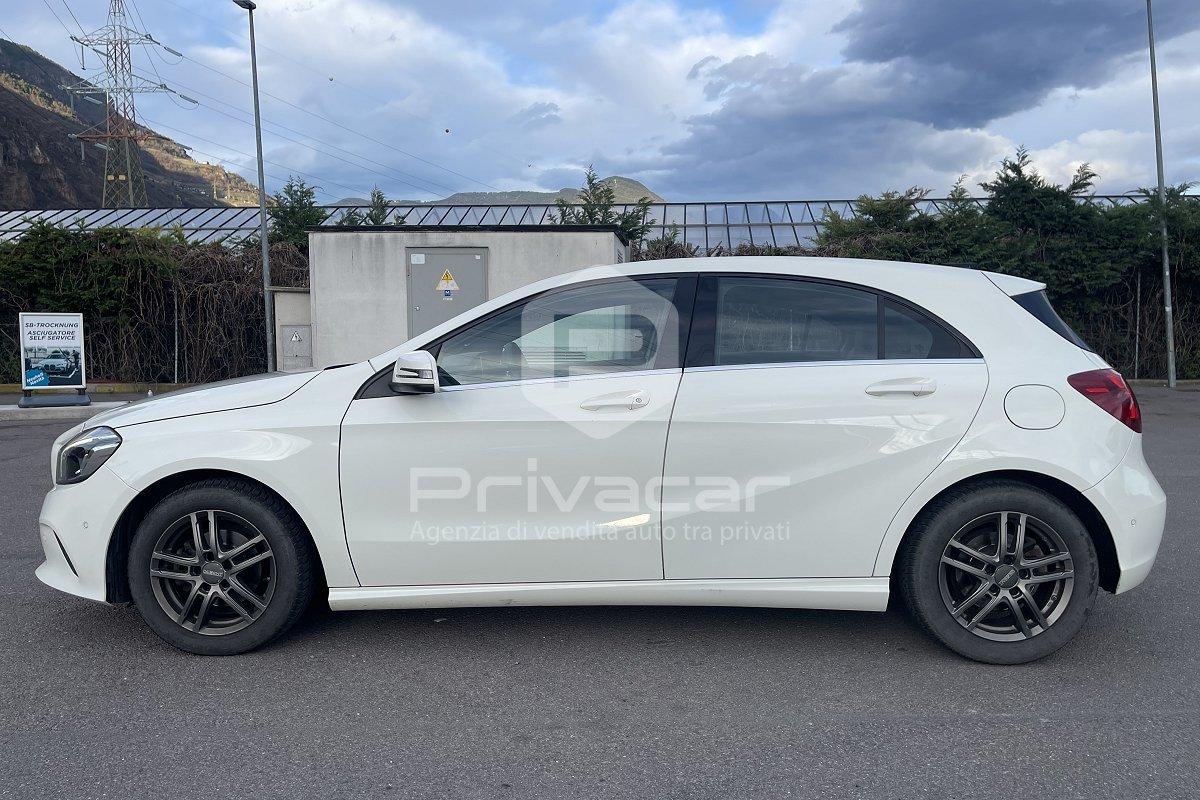 MERCEDES A 180 d Automatic Business