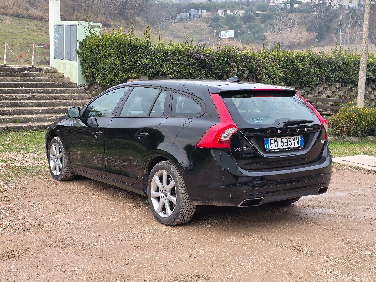 VOLVO V60 2.0 DIESEL D2 OK NEO GARAN FINAZ