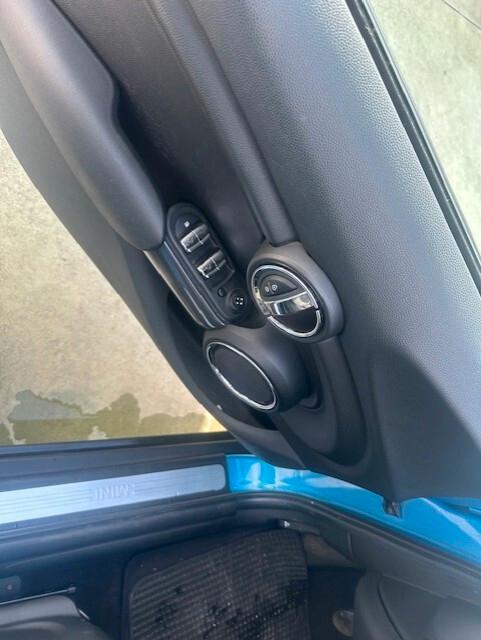 MINI COOPER D 5 PORTE