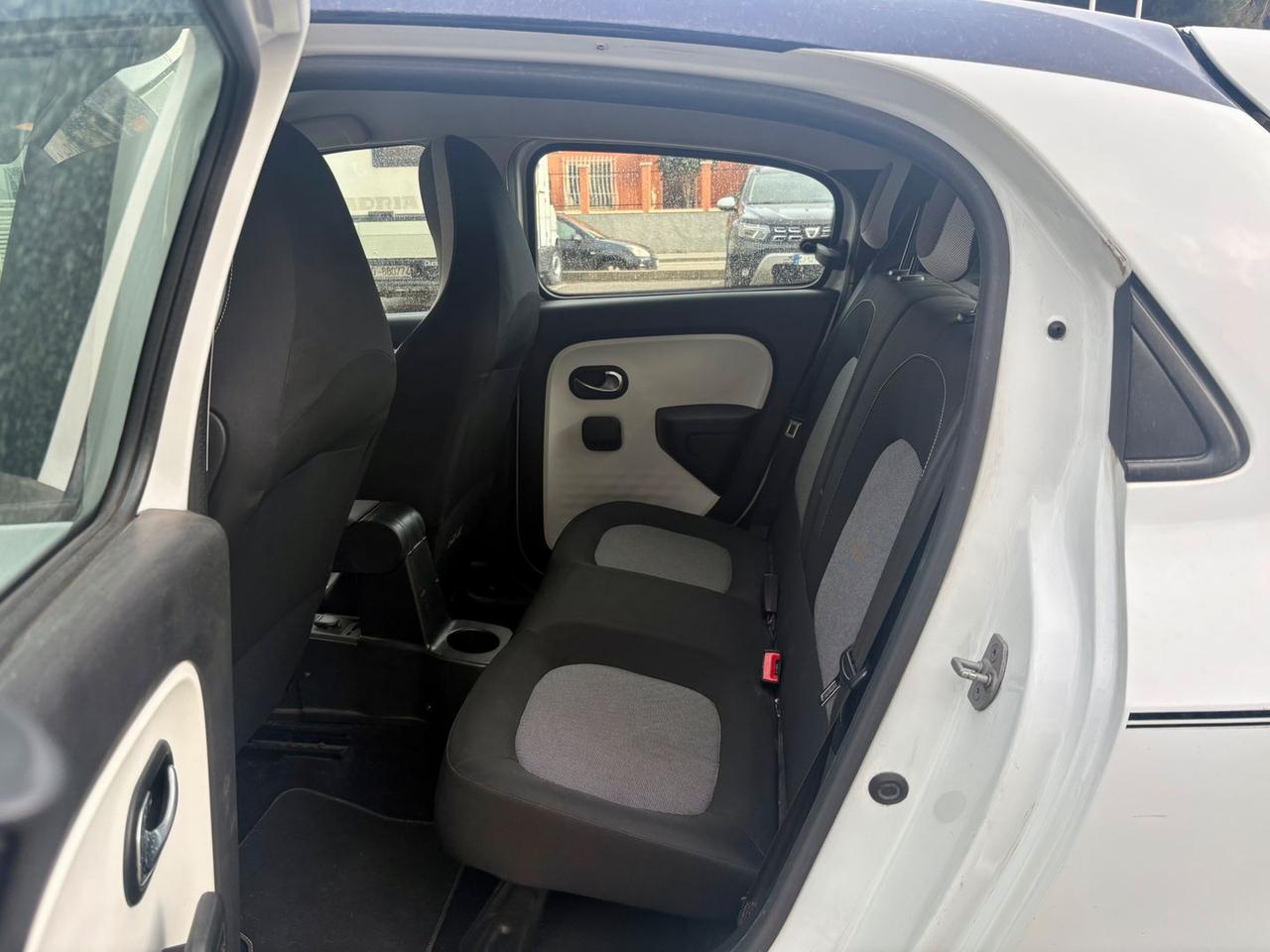 Renault Twingo Lovely SCe 69 #10394