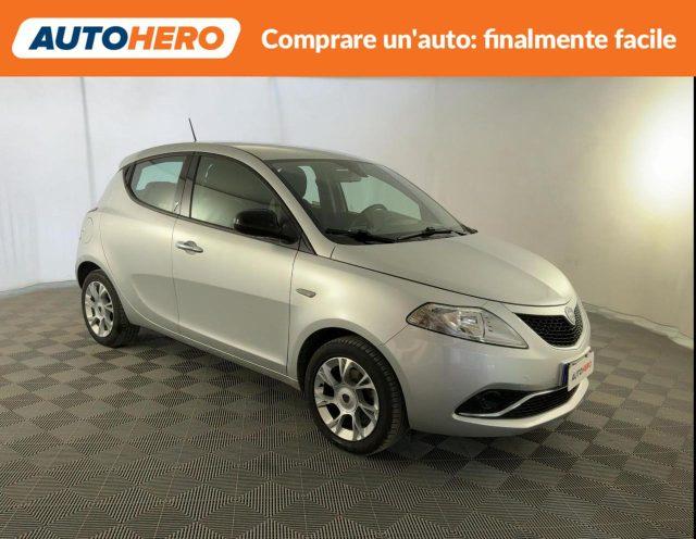 LANCIA Ypsilon 1.2 69 CV 5 porte Gold