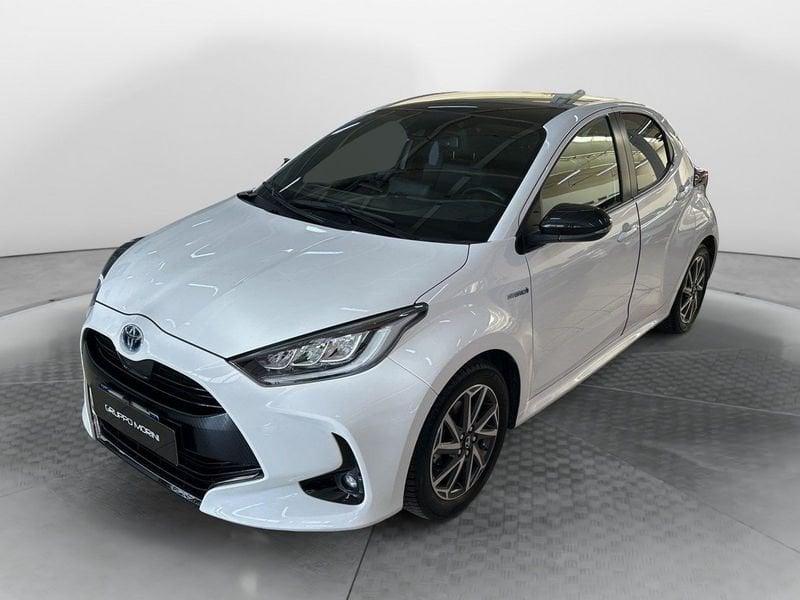 Toyota Yaris Hybrid Lounge MY22