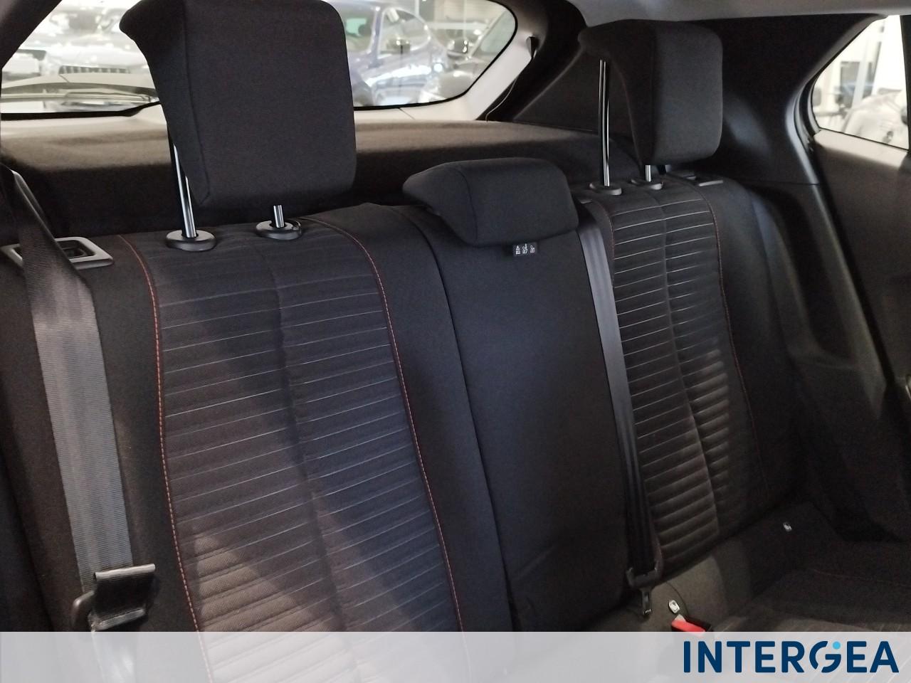 PEUGEOT 2008 1.5 bluehdi Active s&s 100cv N1