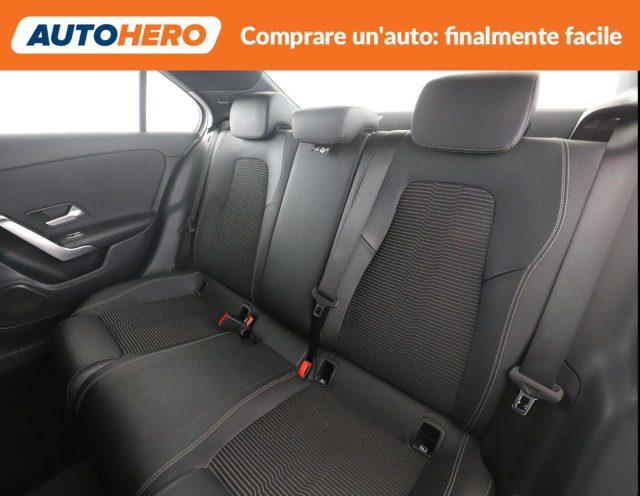 MERCEDES-BENZ A 200 Automatic Sport