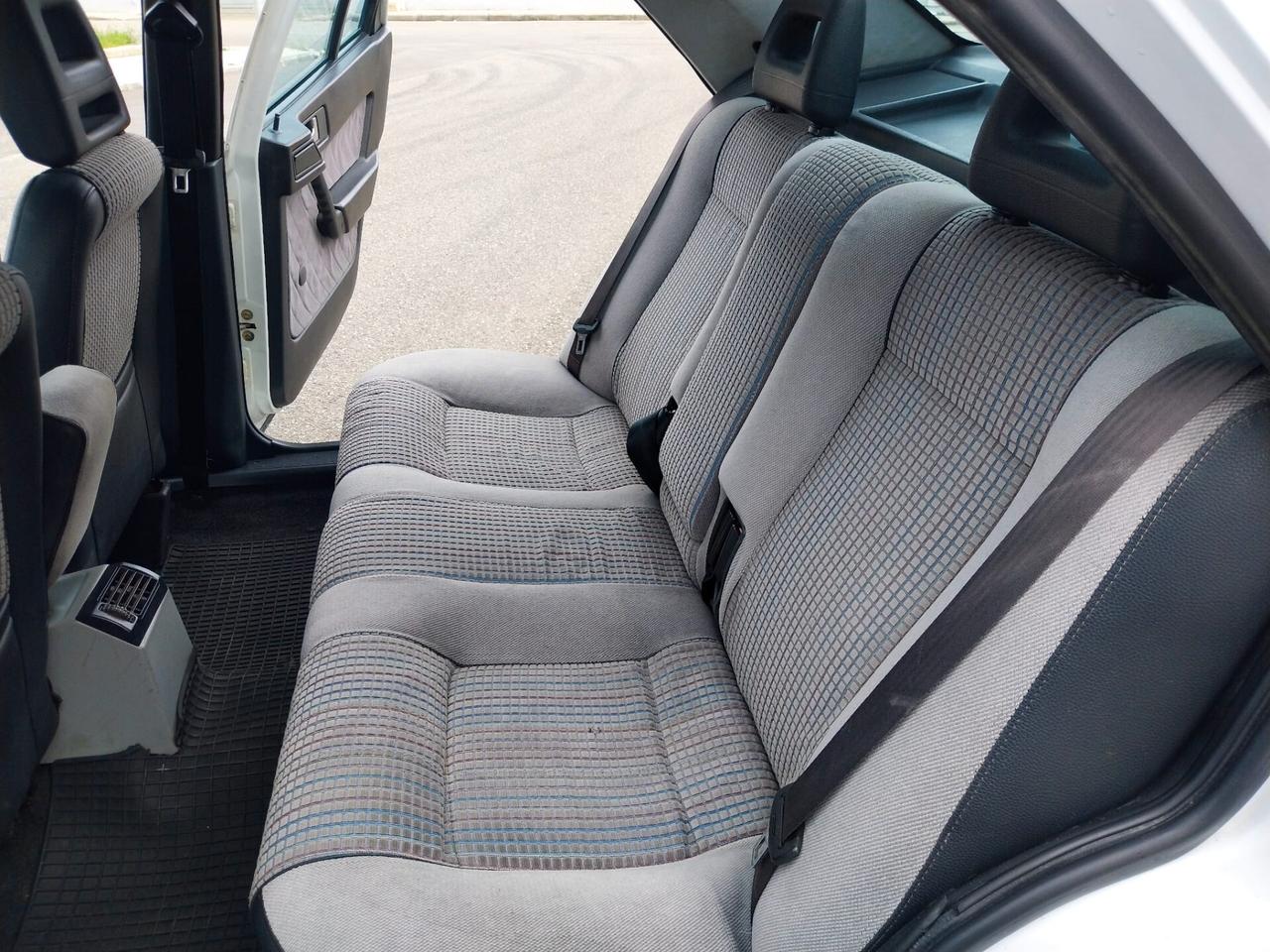 Alfa Romeo 155 1.8i Twin Spark cat Silverstone