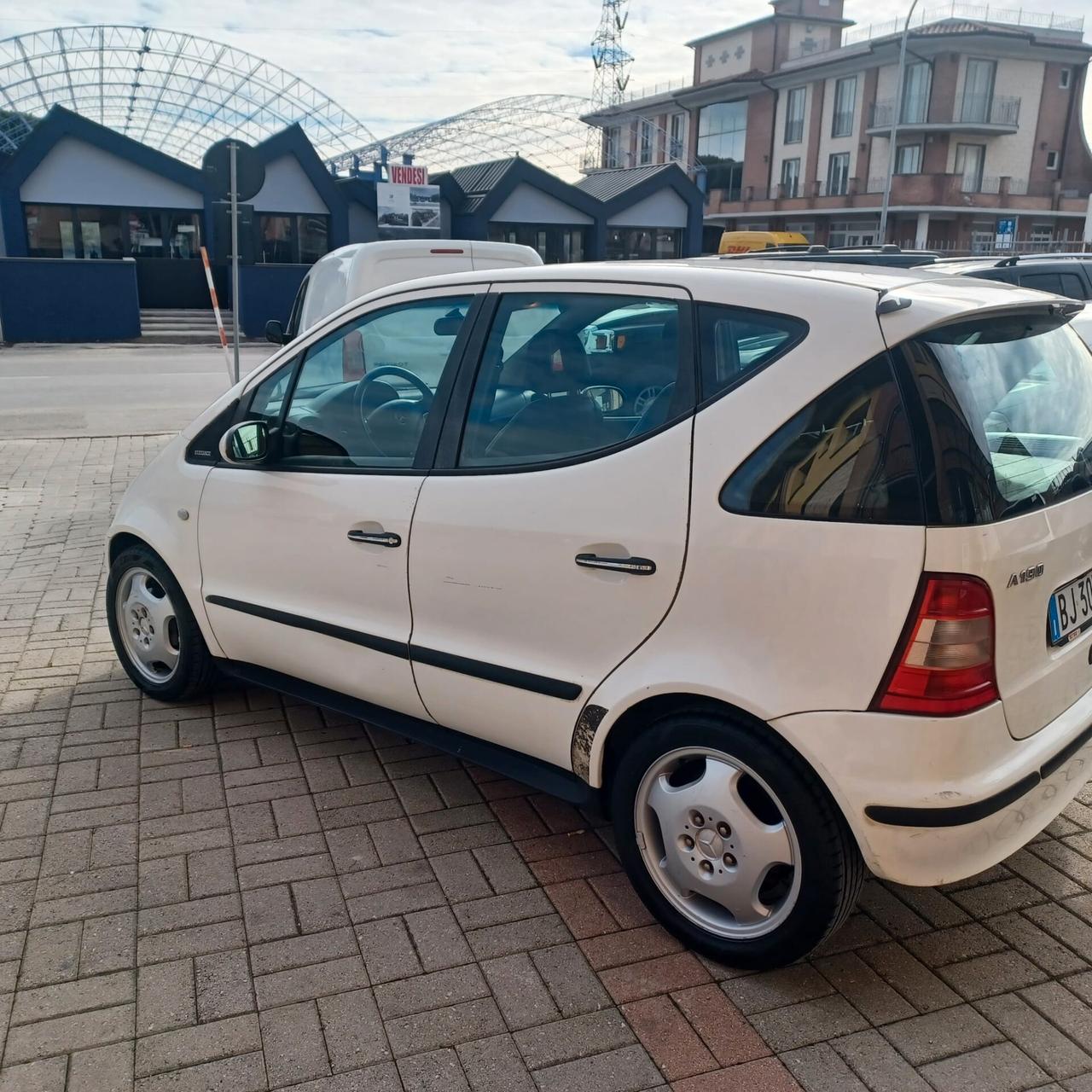 TUTTO PERFETTAMENTE FUNZIONANTE CLASSE A 1.9